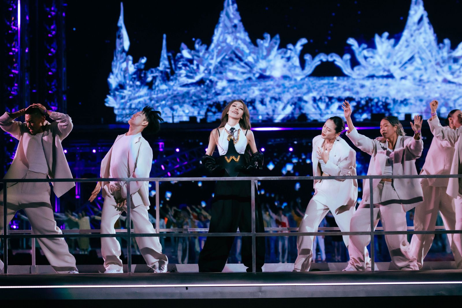 蕭亞軒要開演唱會了!揭昔日巡演內心陰影 「錯過母親來電」