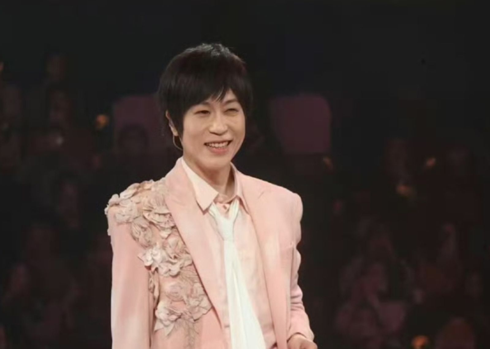 「北投舞王」降臨上海！阿信化身花美男　合體F3舞力全開