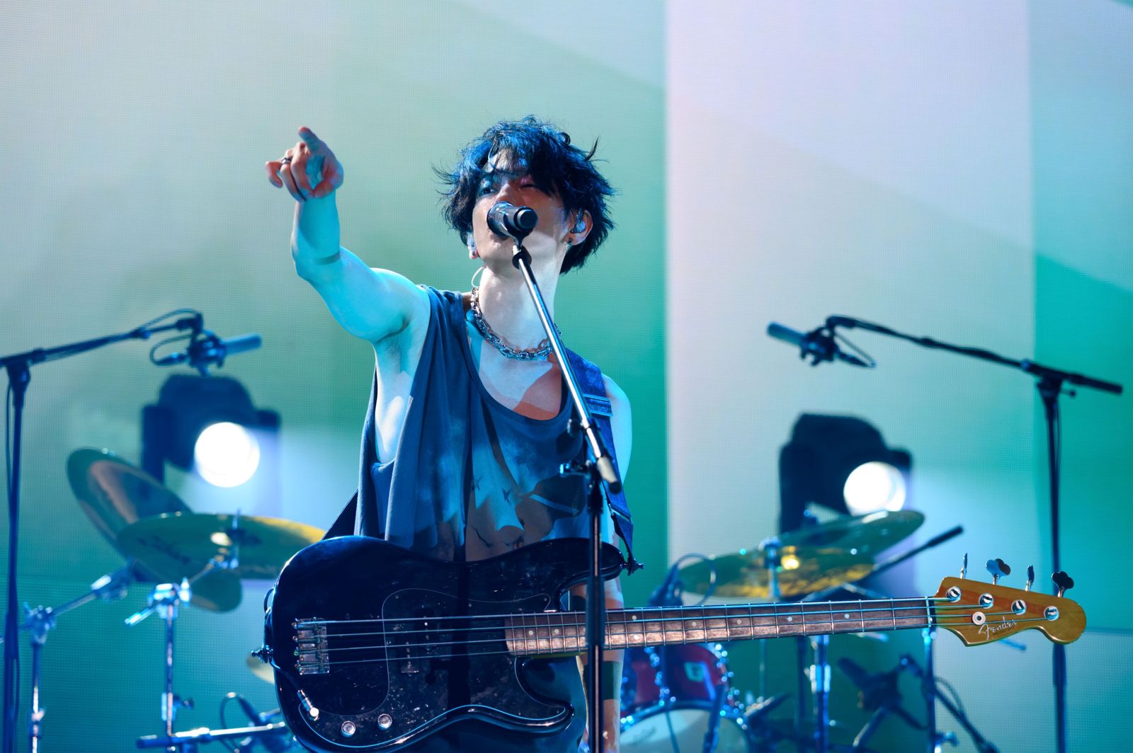 佐藤健搖滾開唱！Netflix《玻璃之心》7大亮點　同名主題曲搶先聽