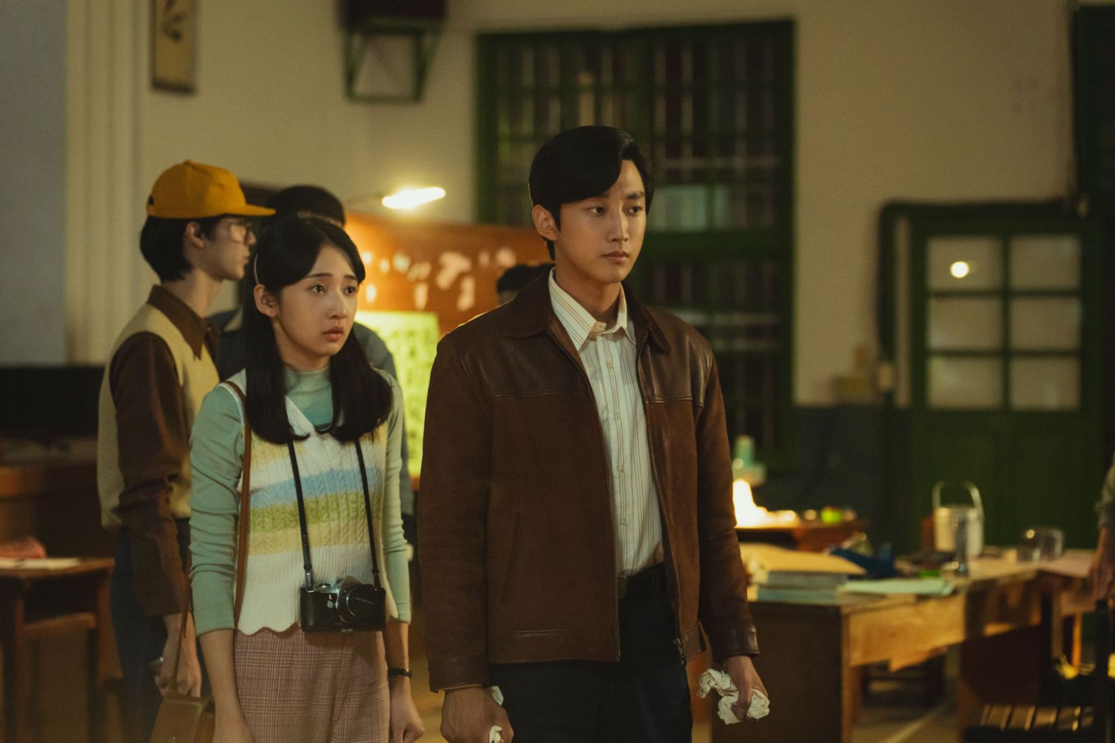 李沐和振永在《那張照片裡的我們》經歷時代的動盪。瀚草文創GrX STUDIO提供