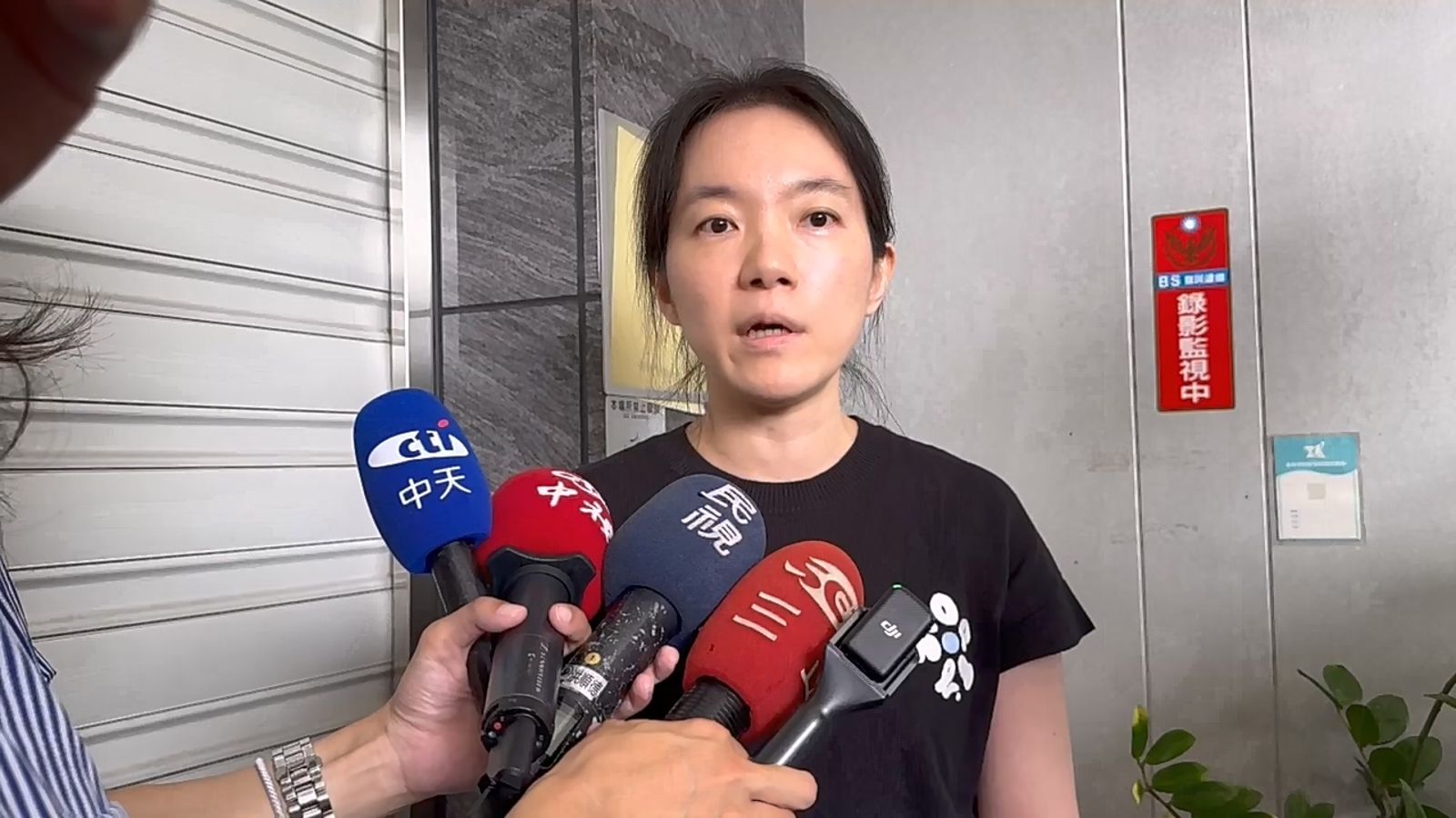 遭翁曉玲酸「扁家就是愛錢」 陳幸妤罕見強硬回擊:2300萬跟愛錢無關