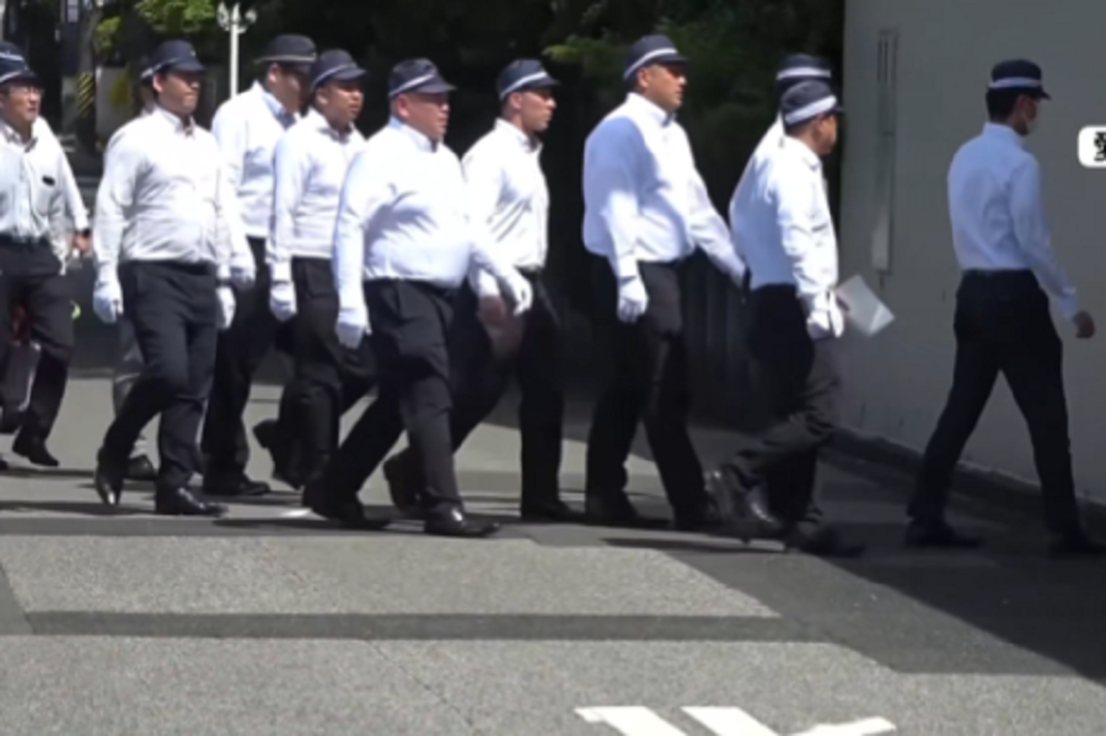 大阪警方又來囉!搜索黑道辦公室 「比黑道更黑道」