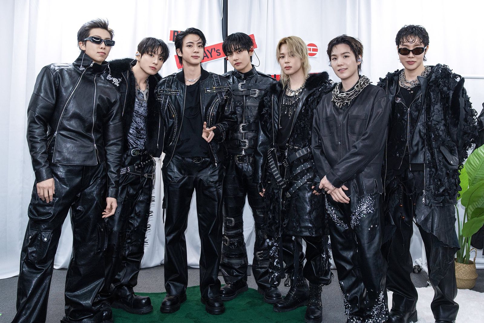 演唱會出事了!BTS高陽開唱前爆竊案 500條入場手環被偷警方急追人