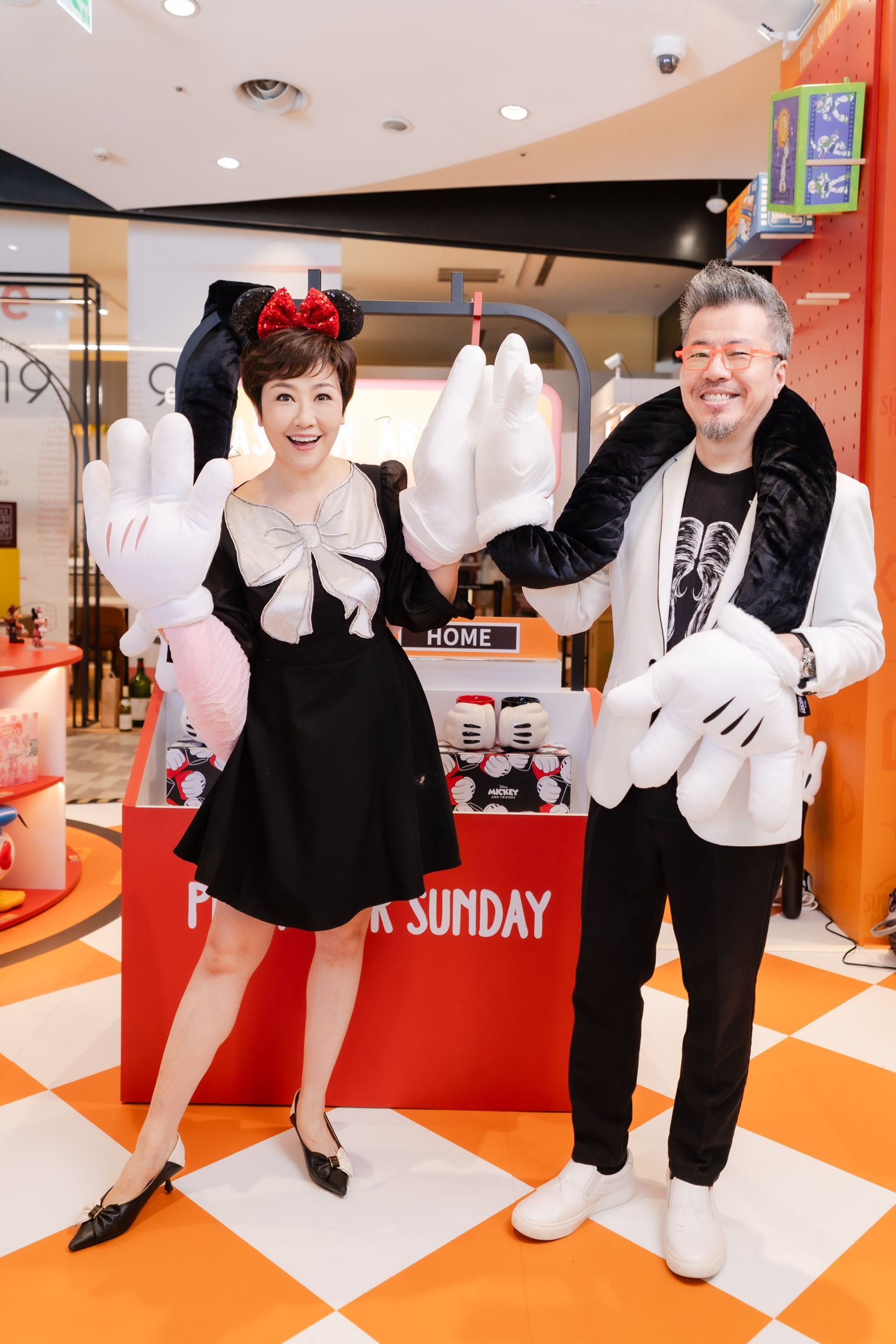 寇乃馨與黃國倫。SUNDAY HOME提供