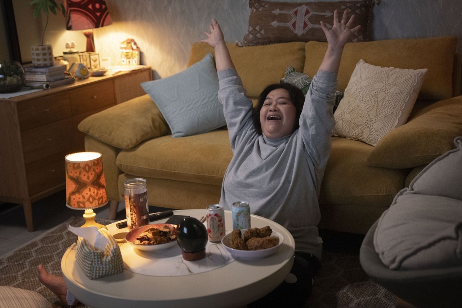 從鱷魚到青蛙都要吞 鍾欣凌演藝人生超極限