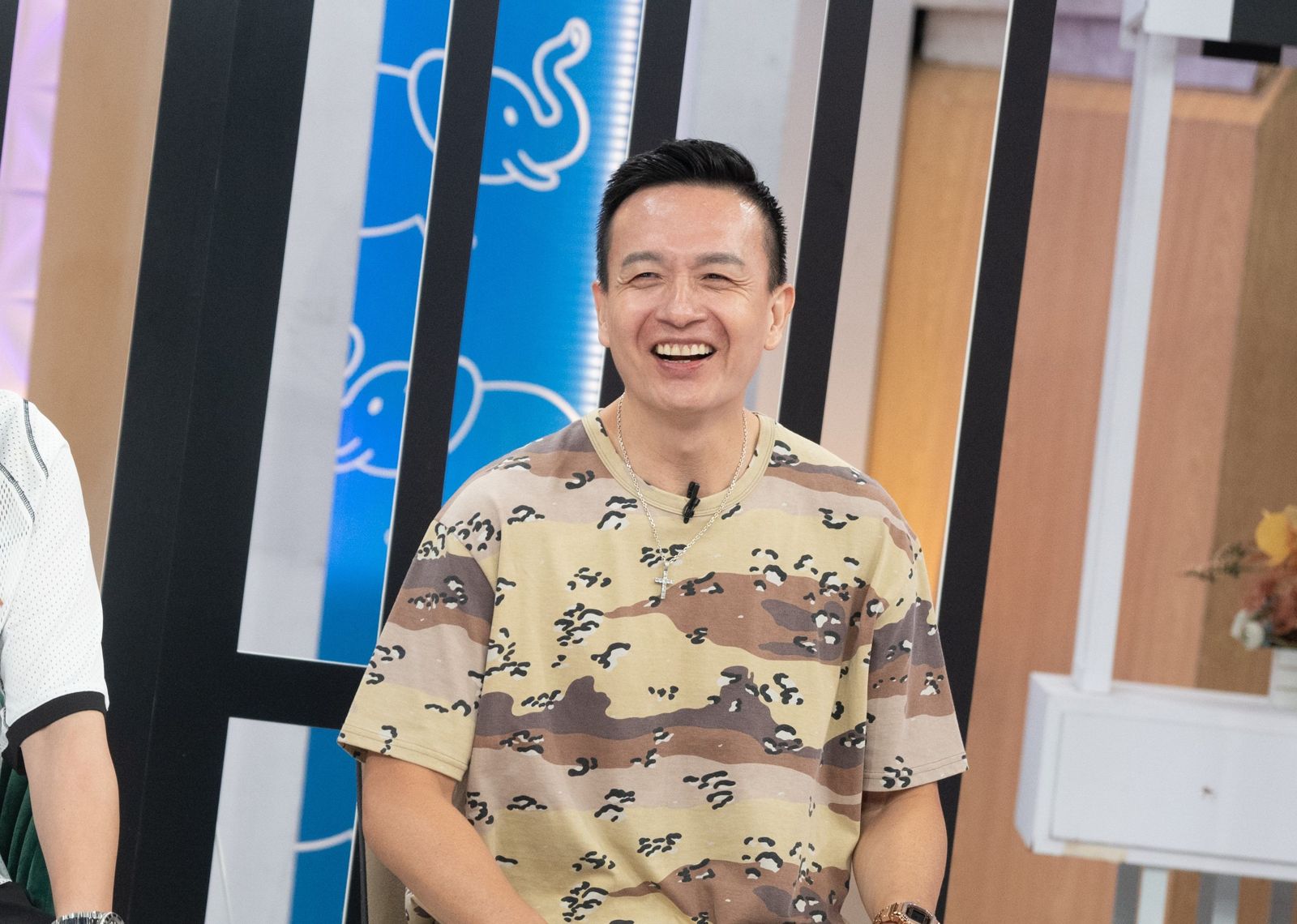 小鐘太白目「1句話」惹哭女友！Sandy傻眼：你很沒水準