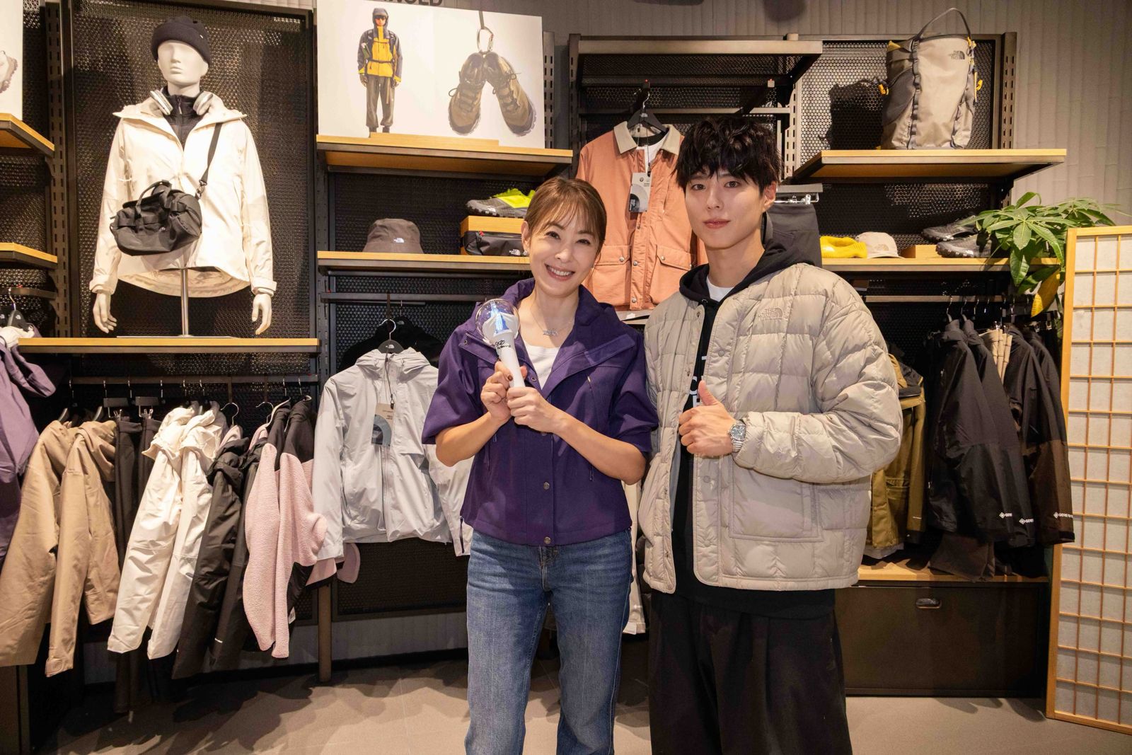 賈永婕見到偶像朴寶劍。翻攝賈永婕臉書