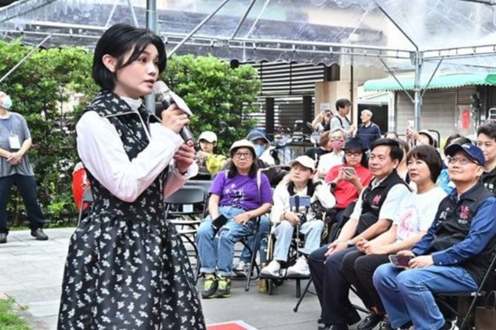 朱海君先前出席鳳飛飛《盤過思念的山》推廣系列活動。鳳飛飛故事館提供