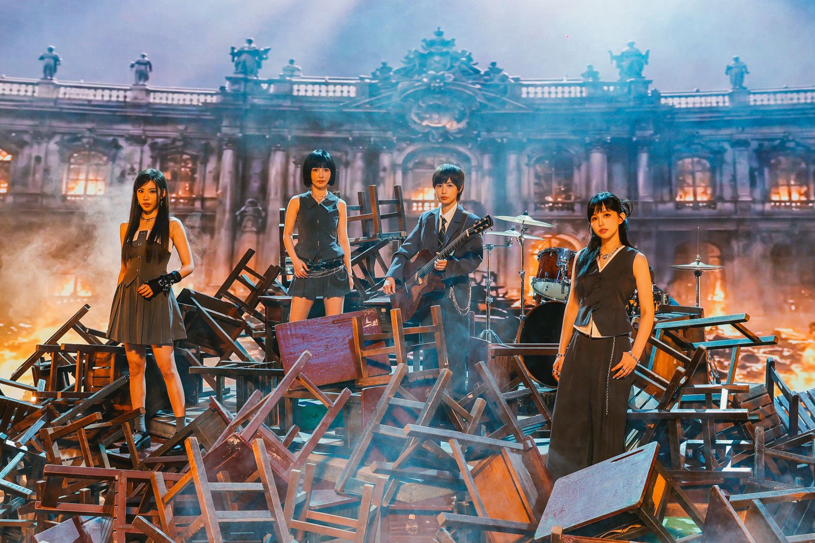 五月天阿信操刀MV!「怪星BOOM!」為《聰明鎮》獻聲揭人性黑暗面