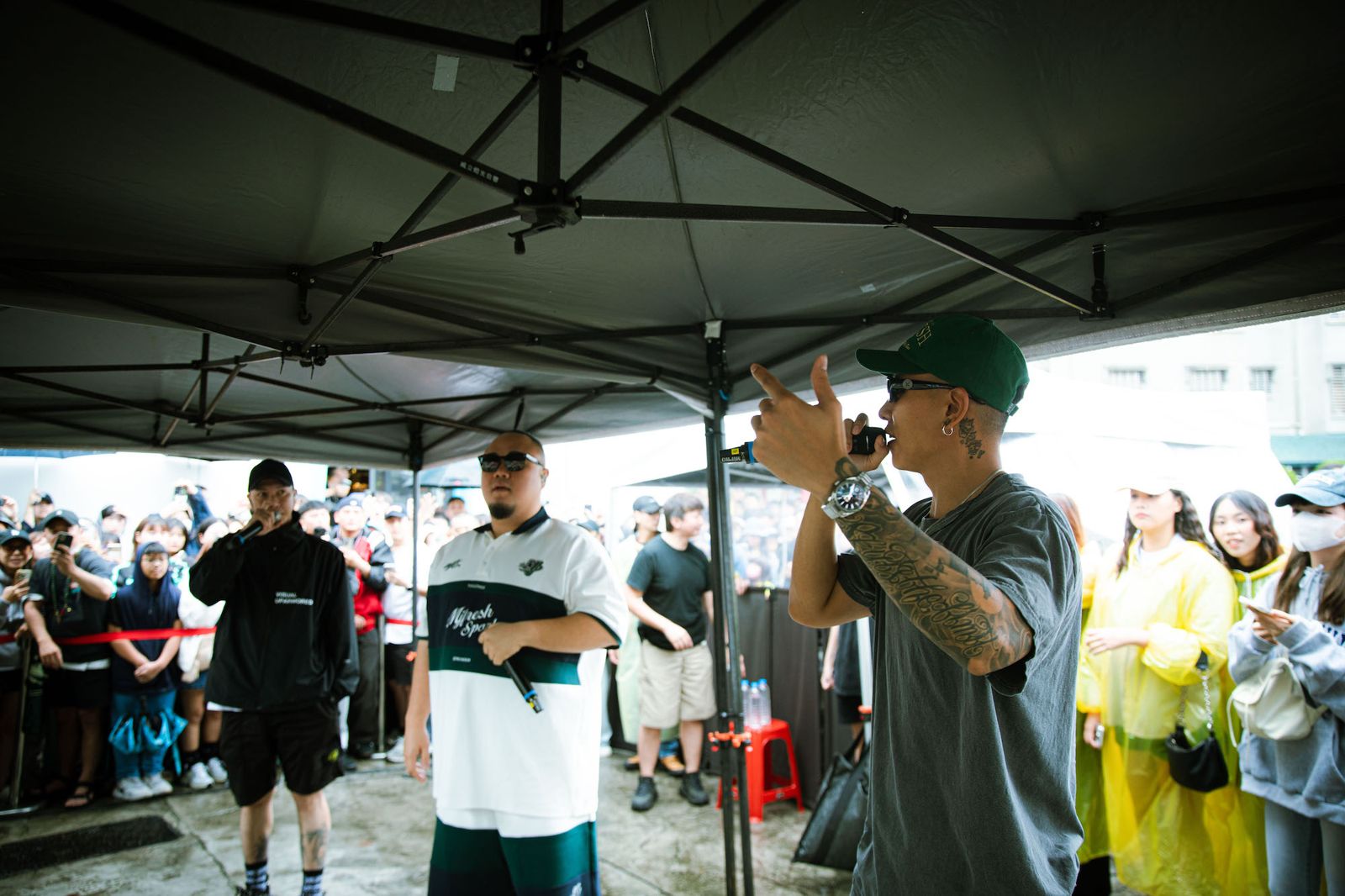 頑童日前展開新專輯《OGS》環島快閃活動。本色音樂提供