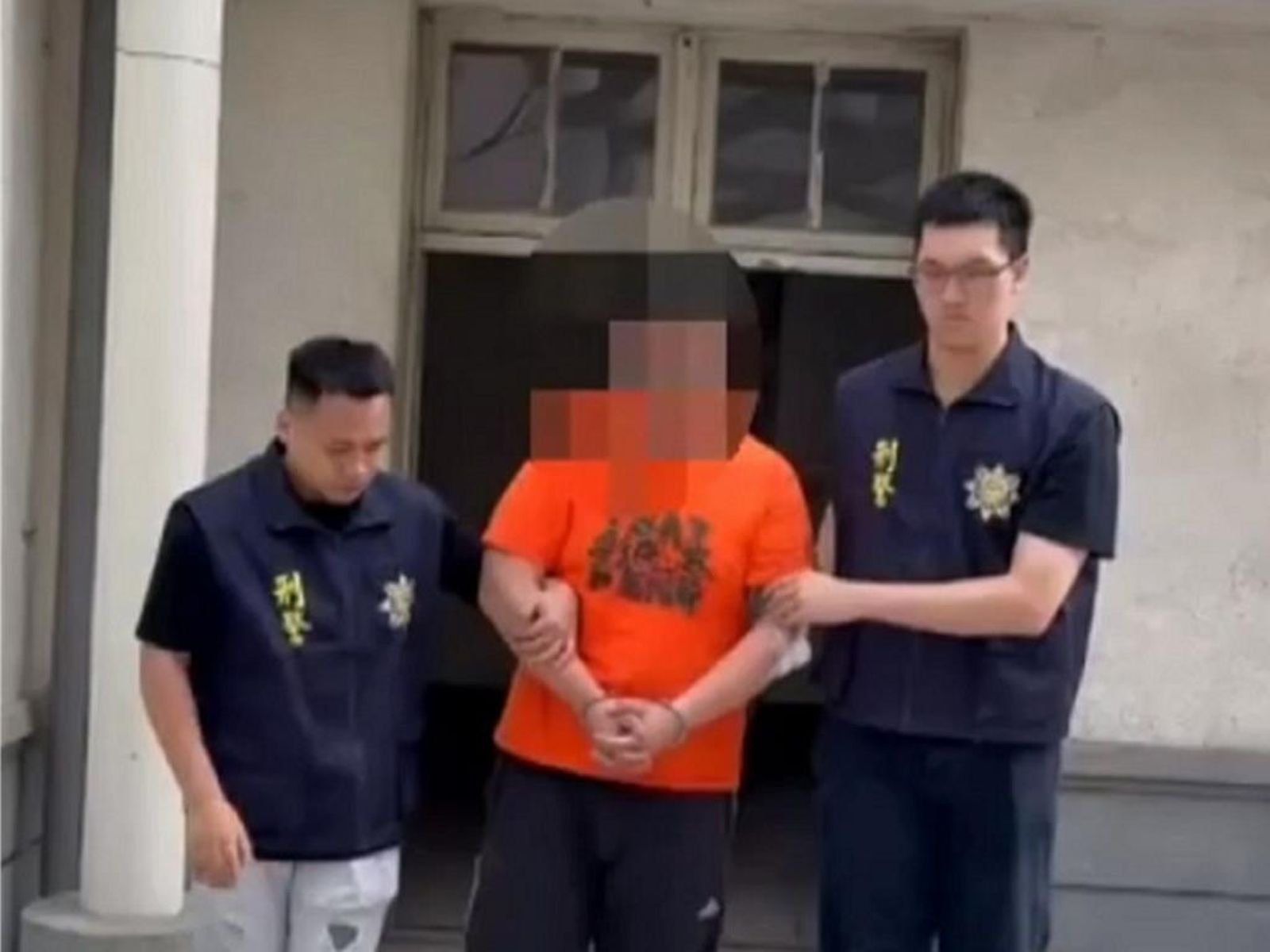 警方逮捕襲警又持毒的陳姓男子。警方提供