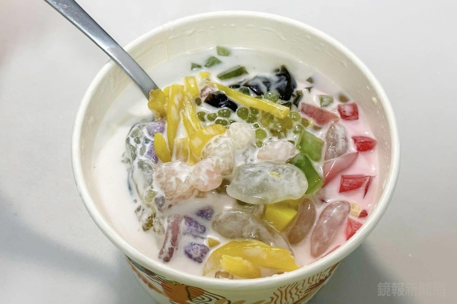 1碗夠2人吃！南勢角泰吧的摩摩喳喳料爆炸多又消暑