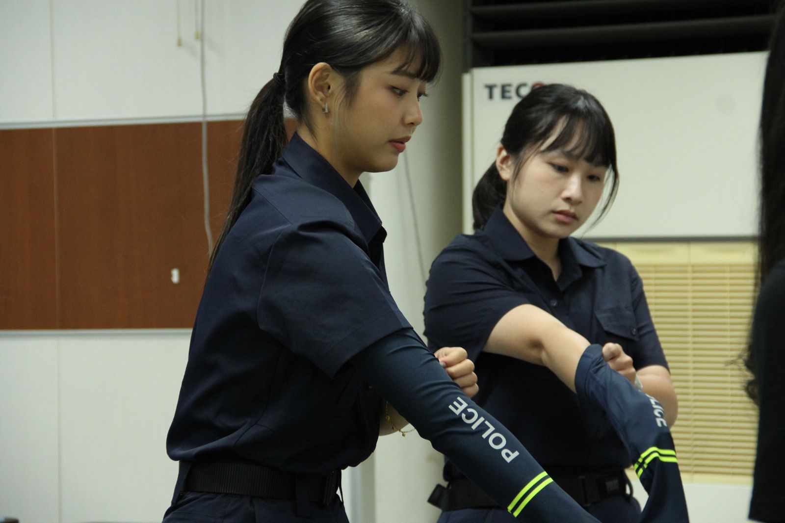 新北正妹女警引起網友關注。圖/翻攝自新莊警好讚臉書