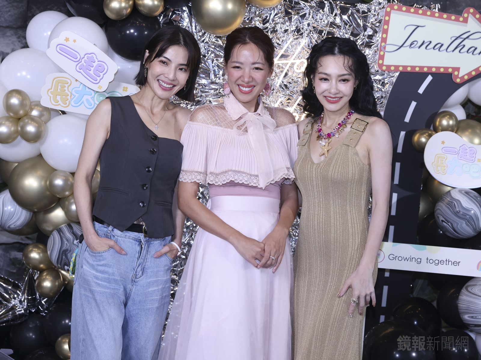 徐小可（左起）、劉伊心、王思佳出席《一起長大吧》記者會。劉耀匀拍攝