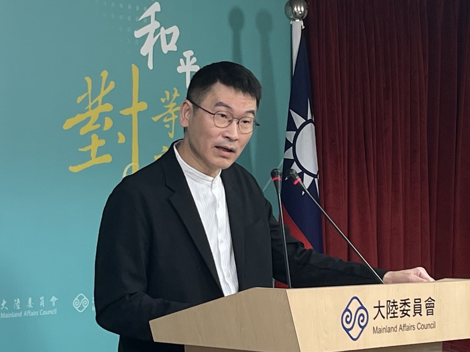 李貞秀稱早在1999年放棄中國戶籍　梁文傑：完成程序那天才開始計算