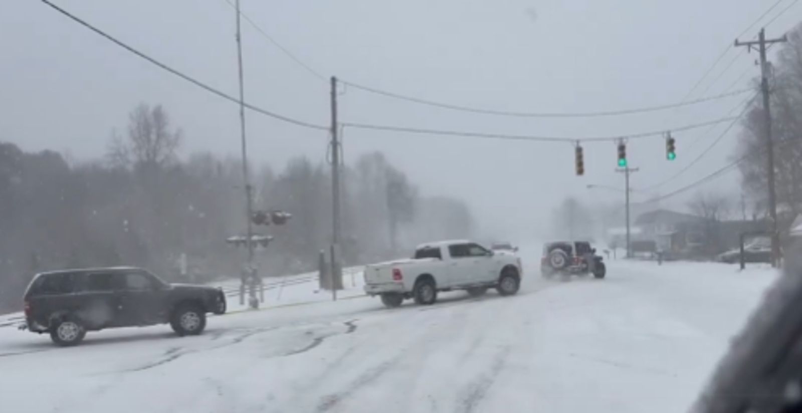 逾百人喪生!炸彈氣旋席捲美國「1.5億人陷極寒警報」 佛州比冰島還冷