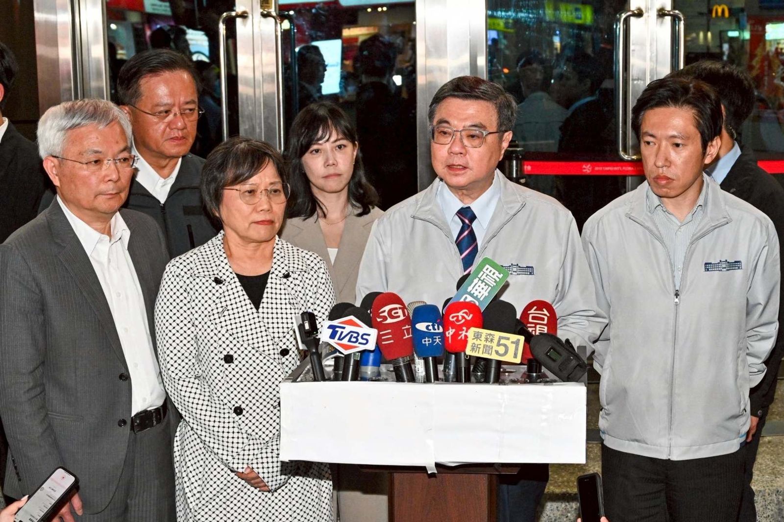 北市恐攻4死5傷！卓榮泰證實北車、中山站無差別攻擊：同一人犯案