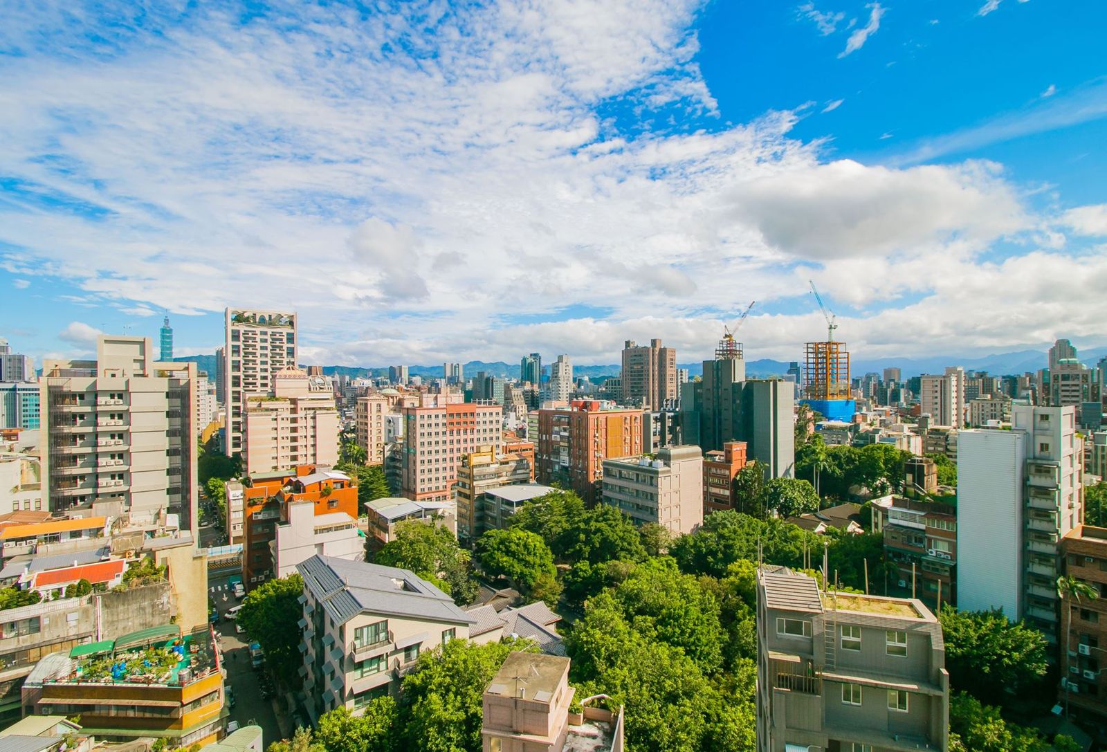 戳破房市假回溫!成數放寬≠借得到錢 第四季換屋沒錢你照樣被活埋!