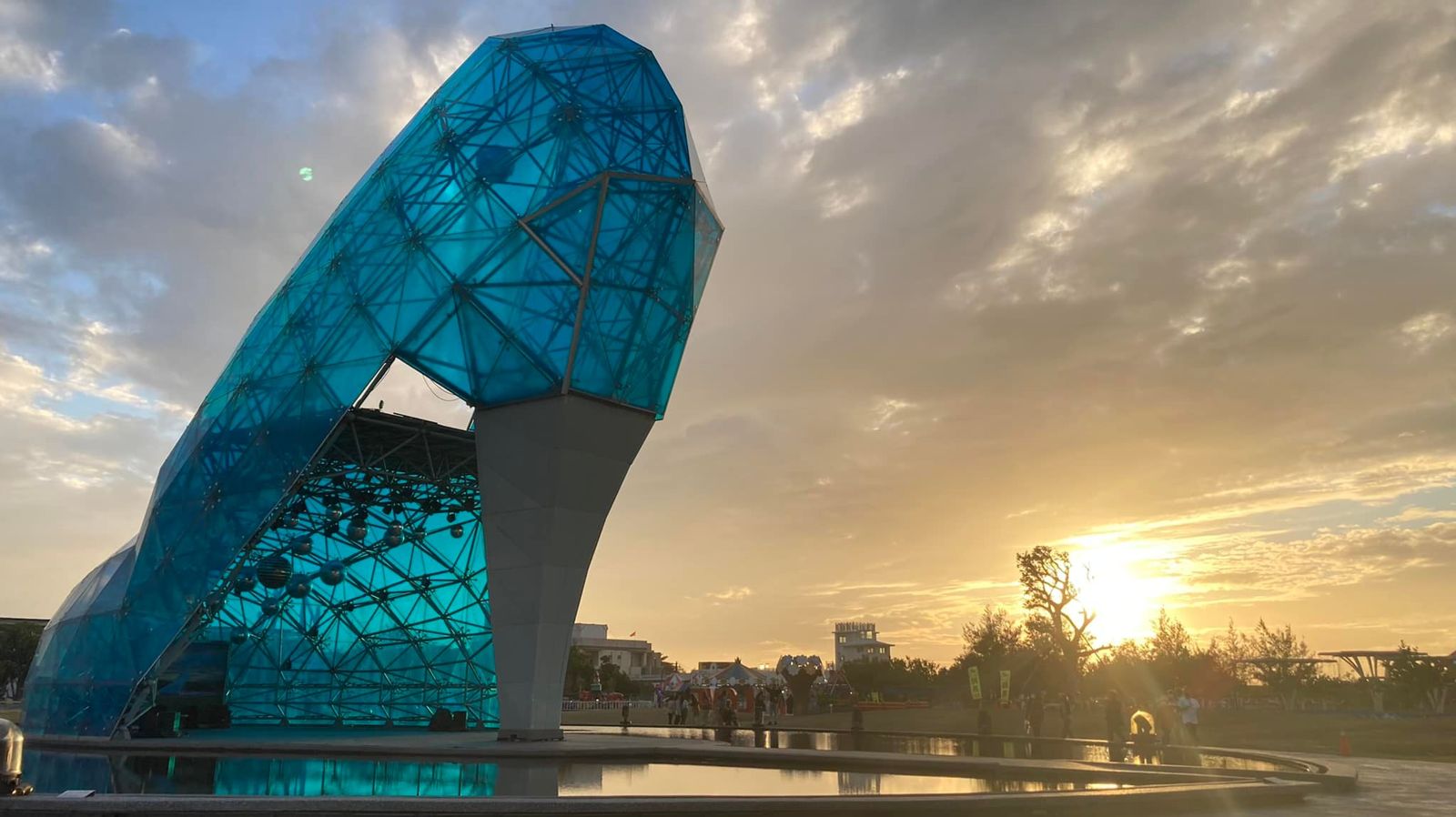 嘉義高跟鞋教堂。圖／翻攝自FB／高跟鞋教堂