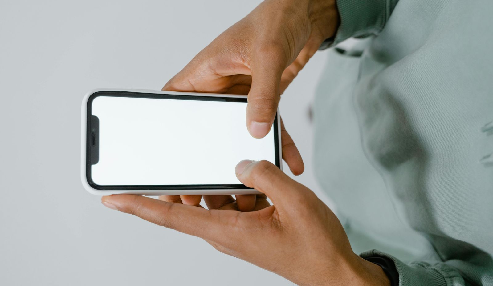 斷聯多年！他一天狂打58通電話「逼國中同學離婚」　還闖婆家找人：要老婆