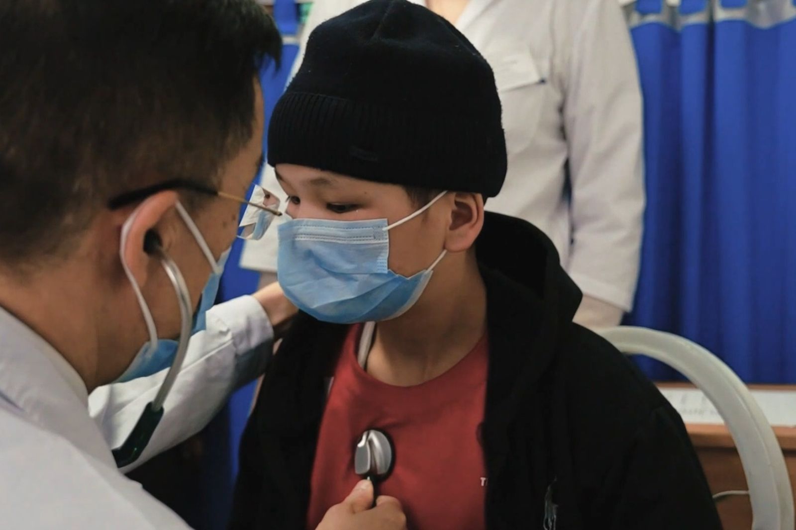 幼童「心臟變形」拉扯如鞋子　飛到「這個國家」動手術大成功