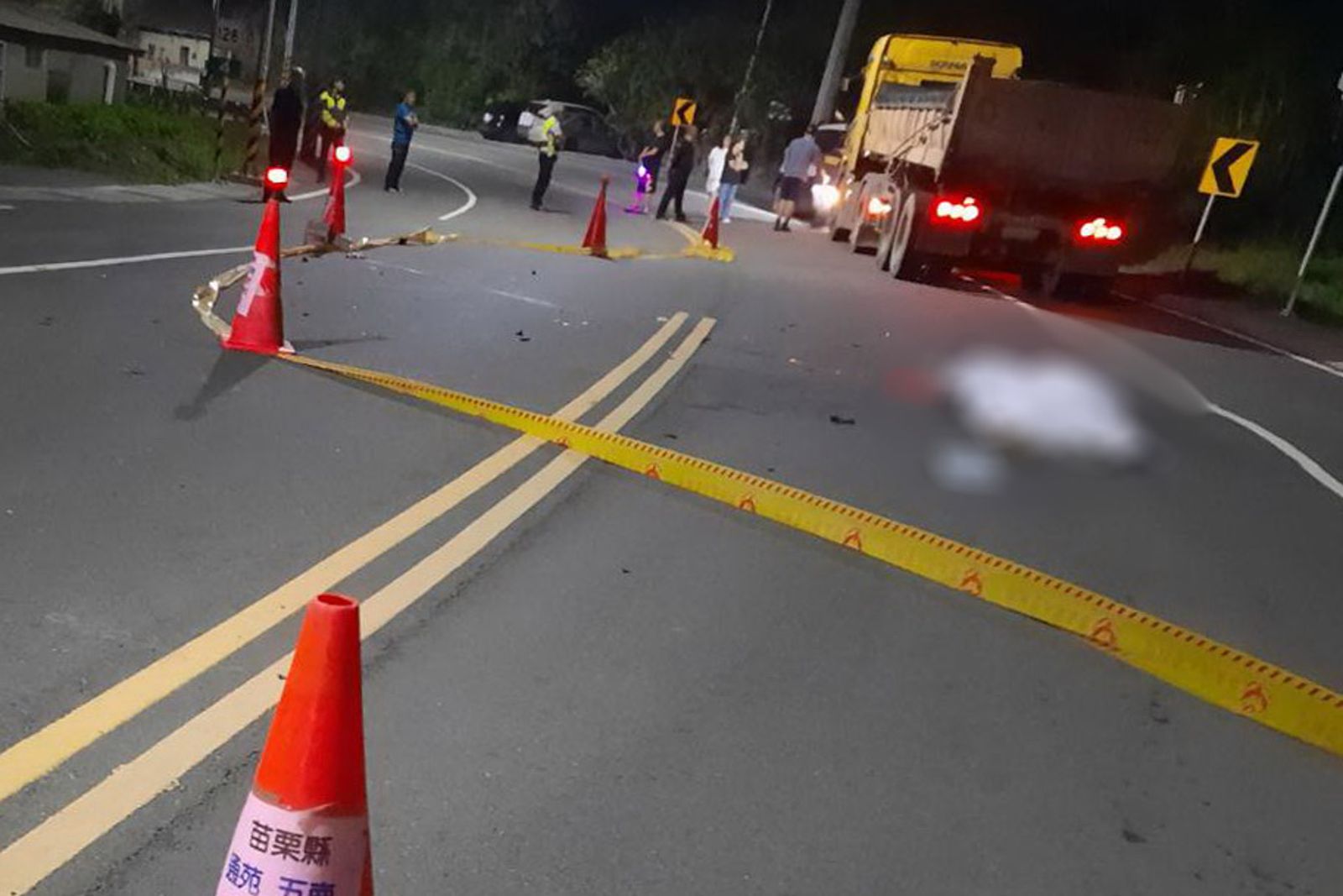 聯合大學19歲陳姓男大生遭曳引車輾過,當場死亡。圖/民眾提供