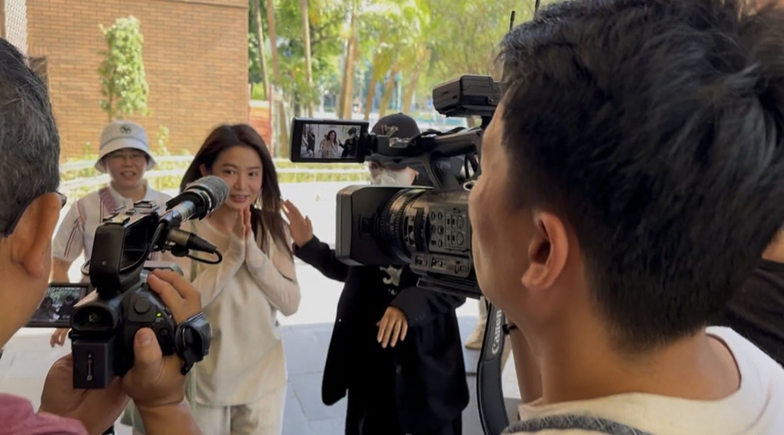 快訊／被控「超級惡鄰」！郭書瑤怒告社區主委　下午抵北檢開庭