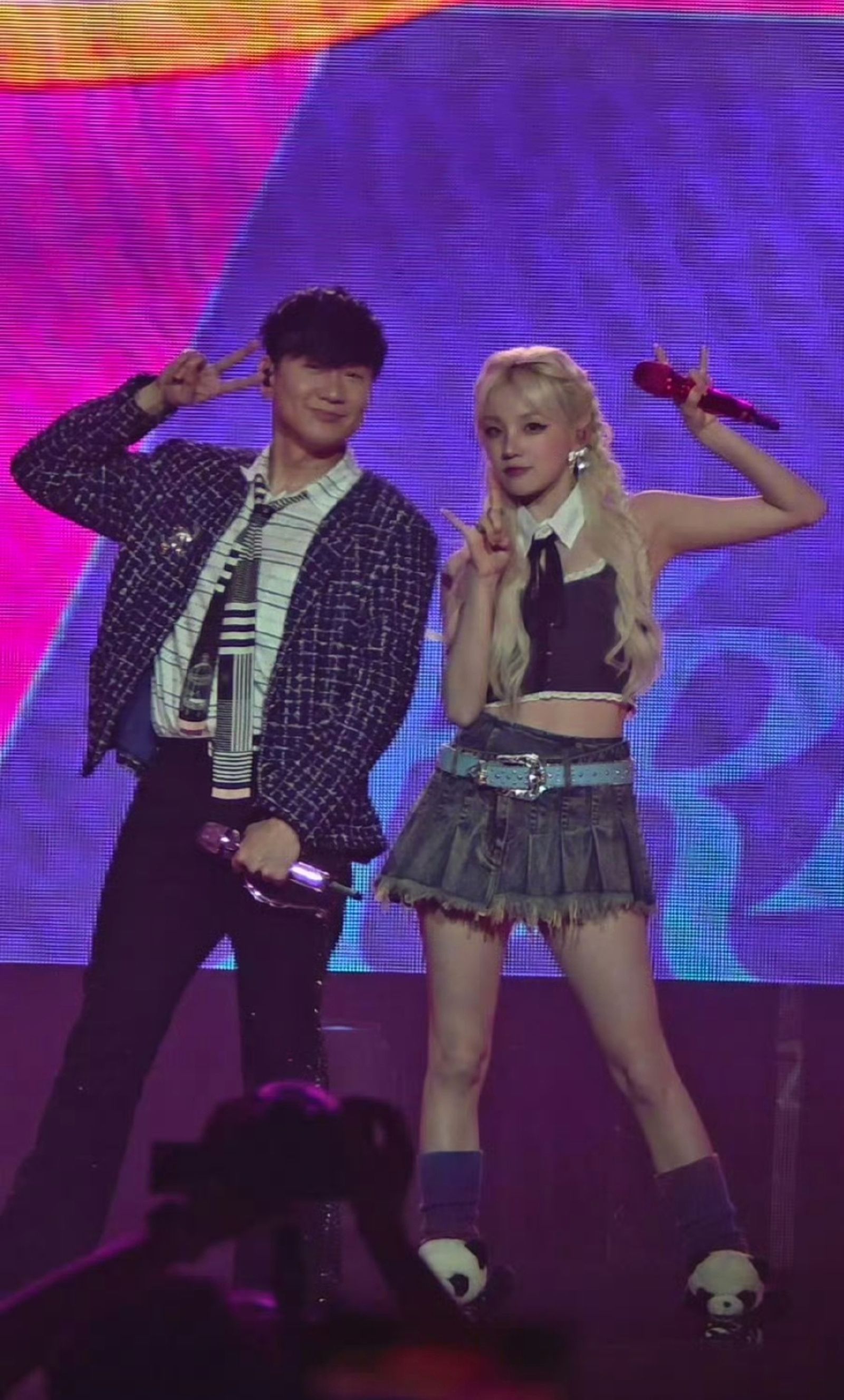 林俊傑15日邀請宋雨琦擔任演唱會嘉賓。翻攝微博