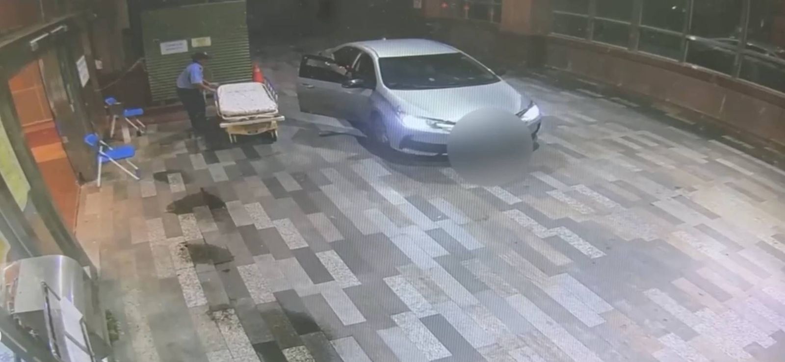 男半夜全身血被丟包急診室　神秘駕駛謊稱「我去停車」卻落跑　今晨落網認行兇