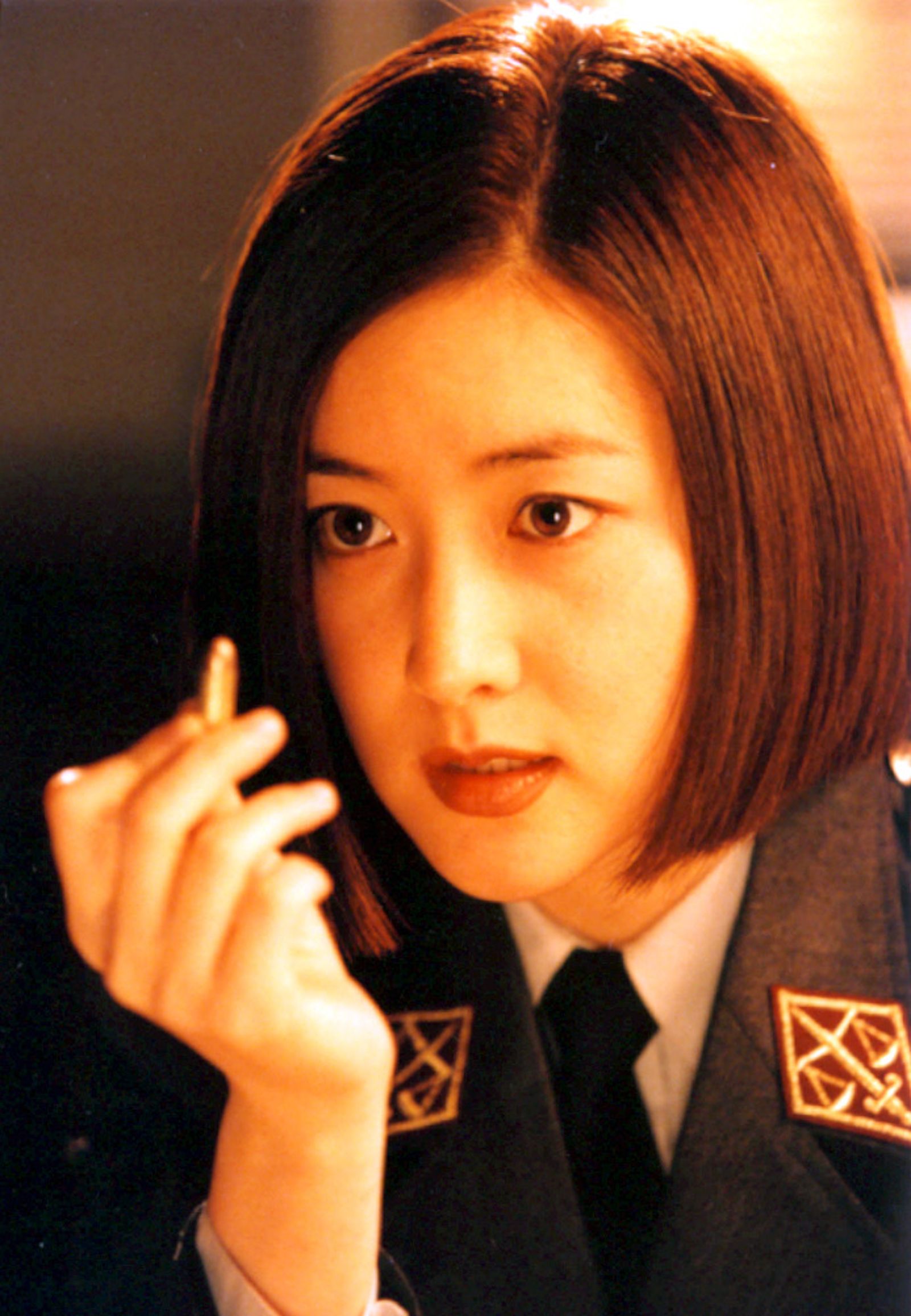 李英愛片中飾演奉命調查真相的女軍官。CATCHPLAY提供