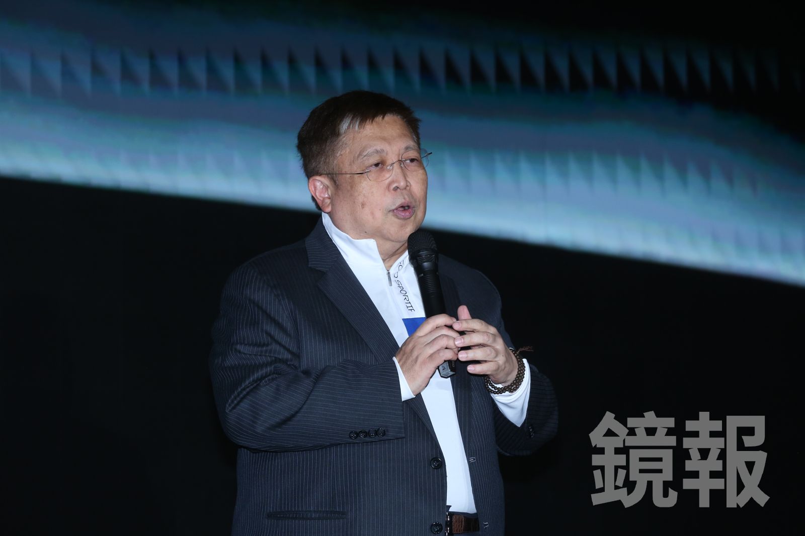 威剛2025年配息17元創新高　董座陳立白：全年記憶體一貨難求　價格只漲不跌