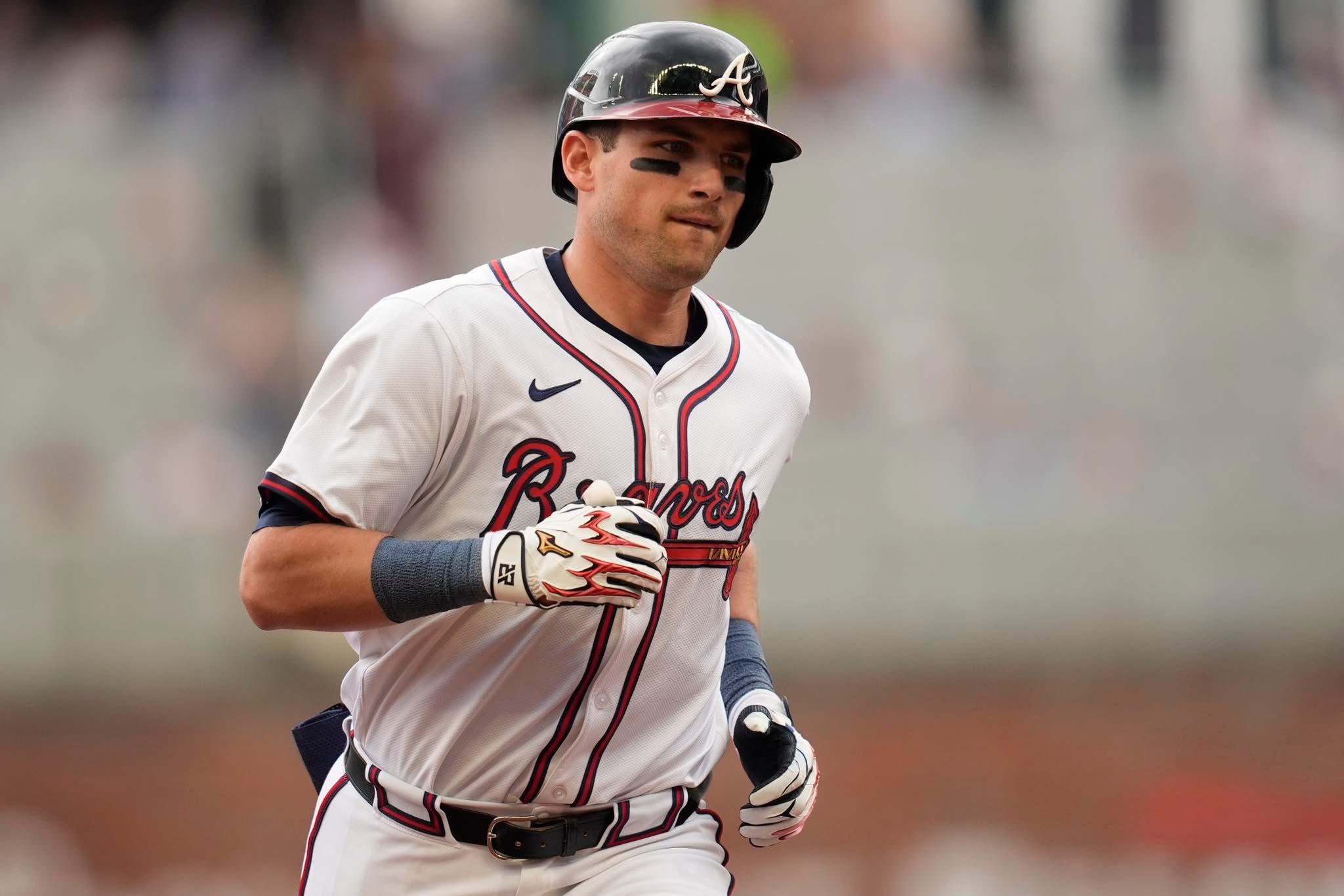 MLB／勇士雪上加霜！主力三壘Riley報銷 季後賽希望更渺茫 - 鏡報