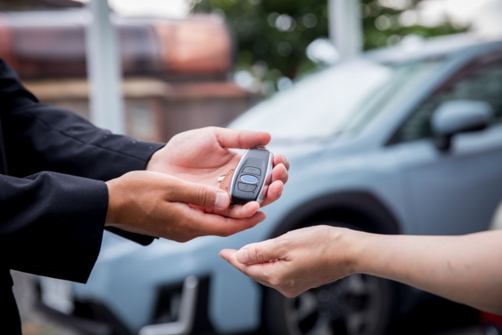 好髒！研究發現「車鑰匙」細菌量為鍵盤4倍　專家曝清潔禁忌