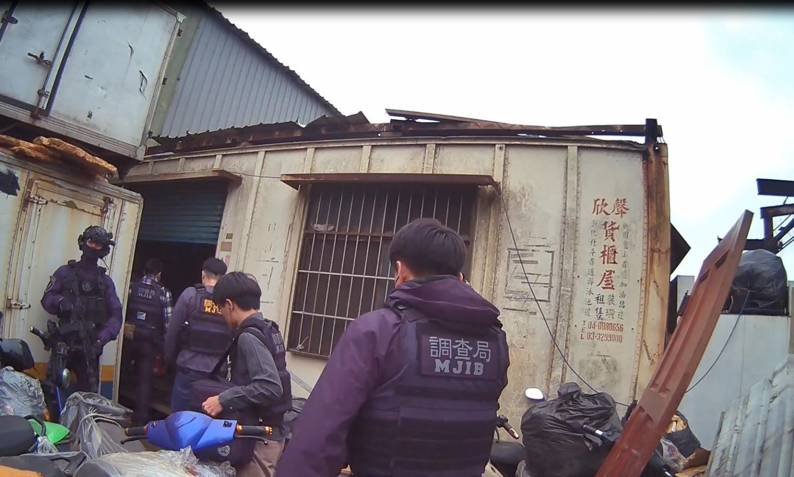 差點燒掉工廠!桃檢警破獲廢棄輪胎場「億元喪屍菸彈」基地 兩嫌遭求重刑