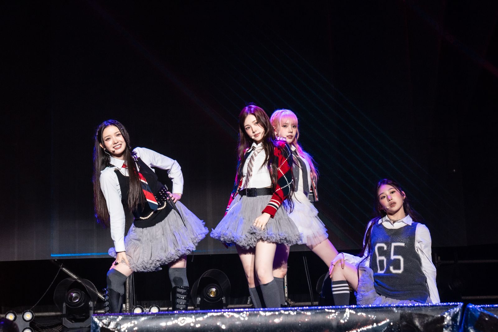 八里跨年太狂!韓國新人女團翻唱Red Velvet夯曲 日本歌姬一開口全場屏息聽