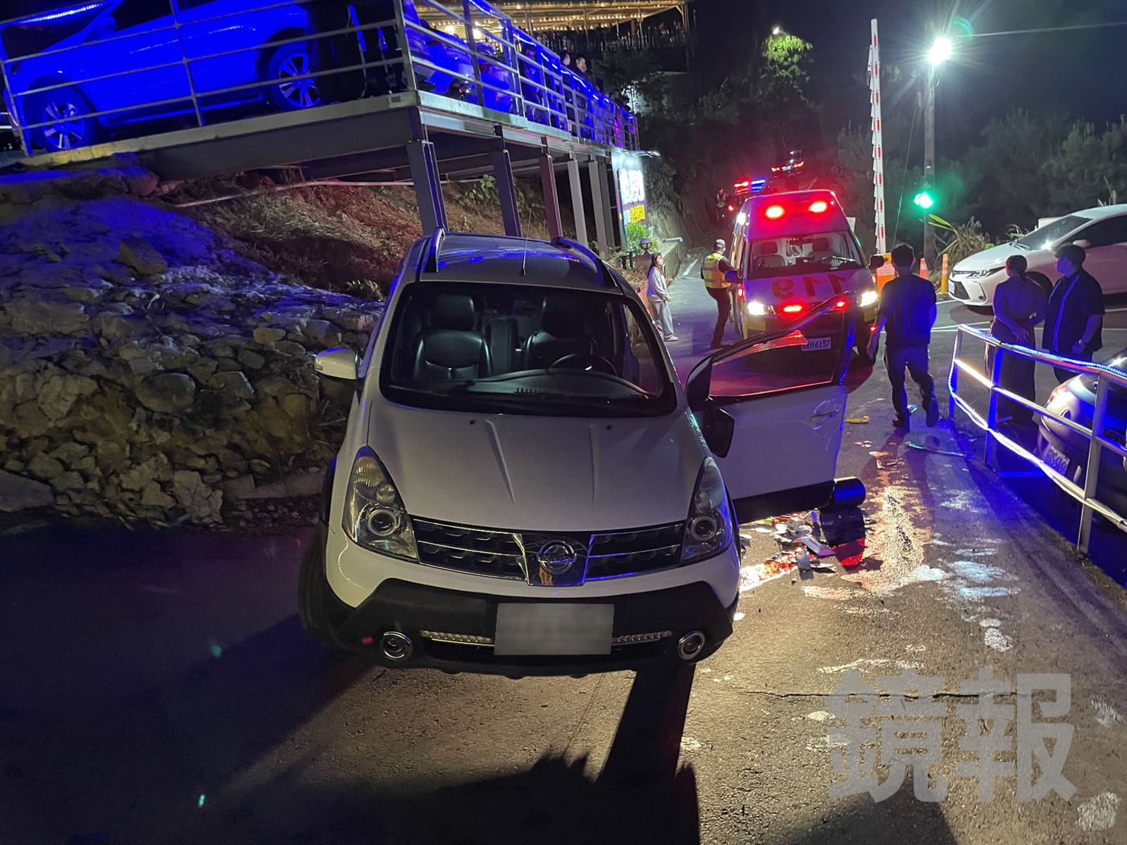 約會成死別！19歲男霧峰景觀餐廳倒車陷邊坡　下車查看遭愛車壓死