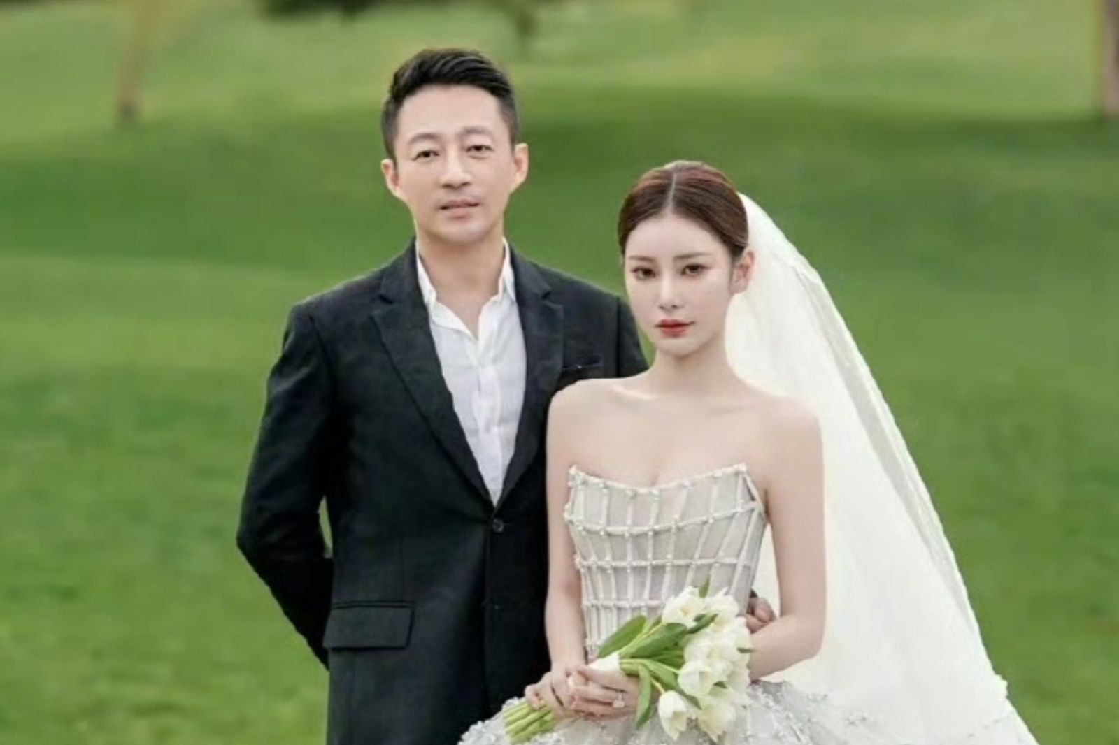 汪小菲風光舉辦婚禮!馬筱梅前段婚姻「小王」發聲 8字掀熱議