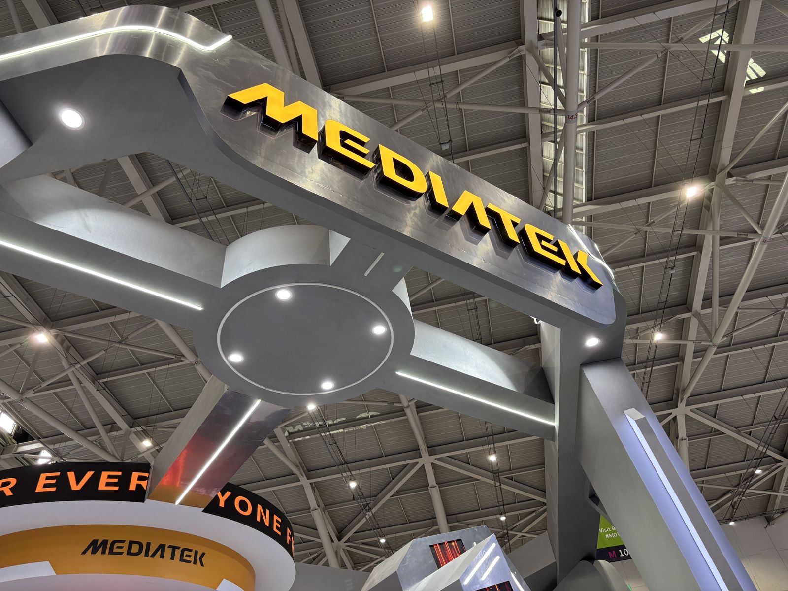 新旗艦晶片助攻！聯發科9月營收達543億元、年月雙增　第三季超財測