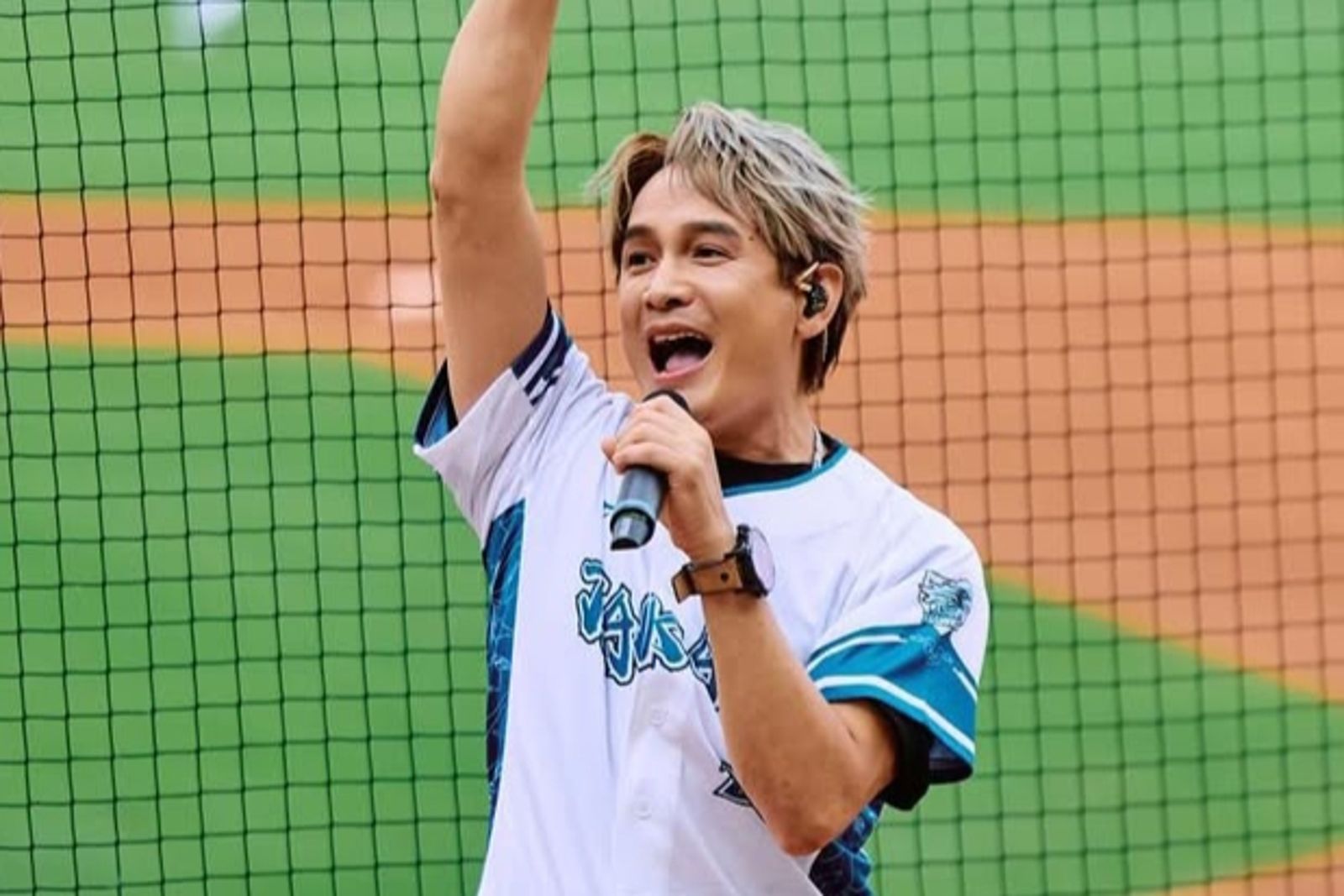 金曲歌王自掏腰包300萬做唱片　「沒窮到去要飯」自豪很有種