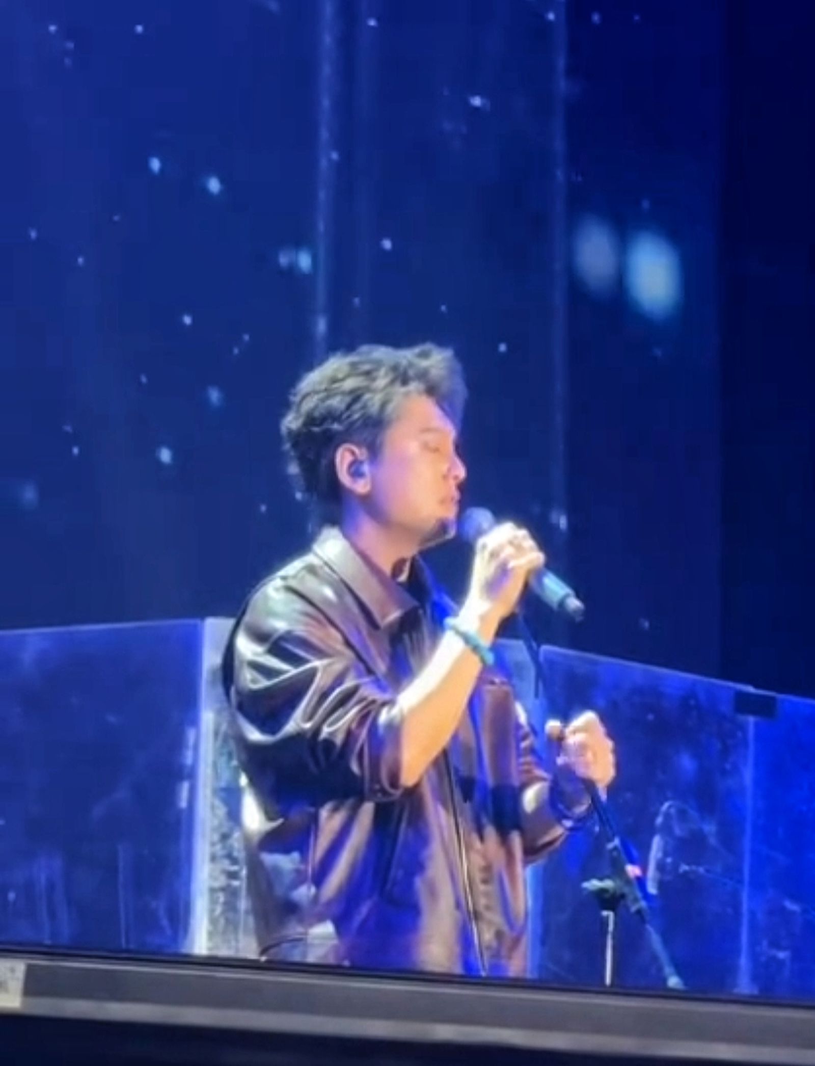 朱孝天15日舉辦個人演唱會。翻攝@_大豬微博