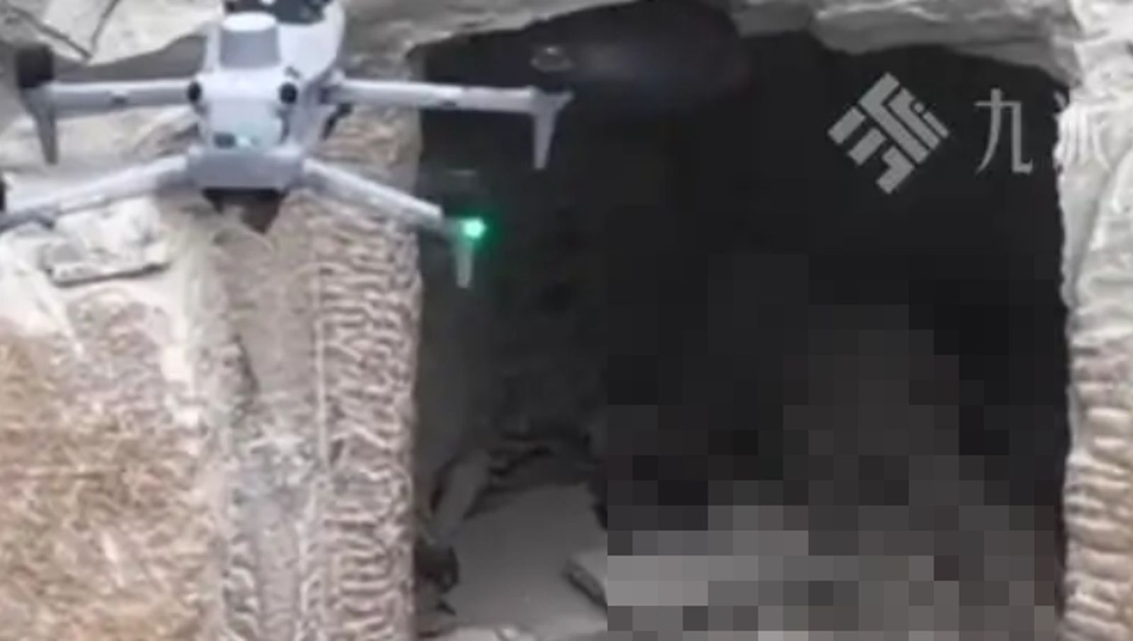 他練習無人機飛行 竟在山中洞穴發現「乾屍」!身分查明了