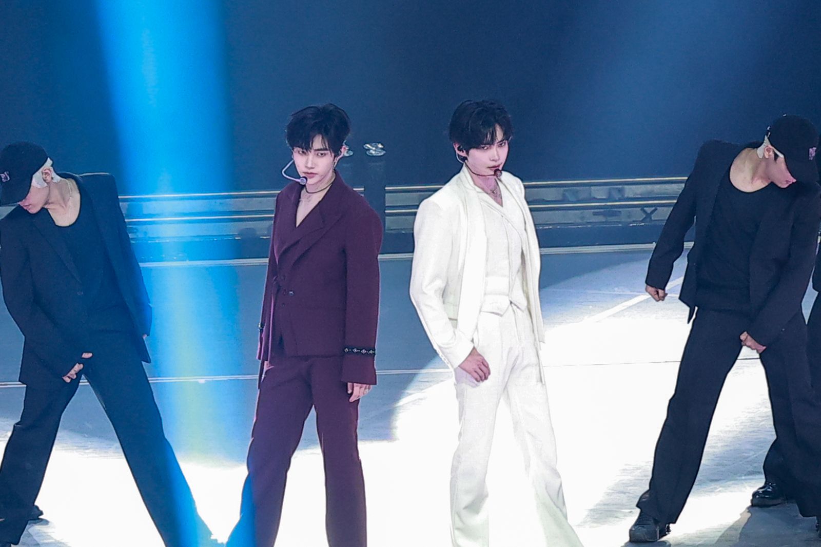 金唱片直擊／ZB1章昊、成韓彬開場獻彩蛋　文佳煐撂中文：玩得開心嗎？