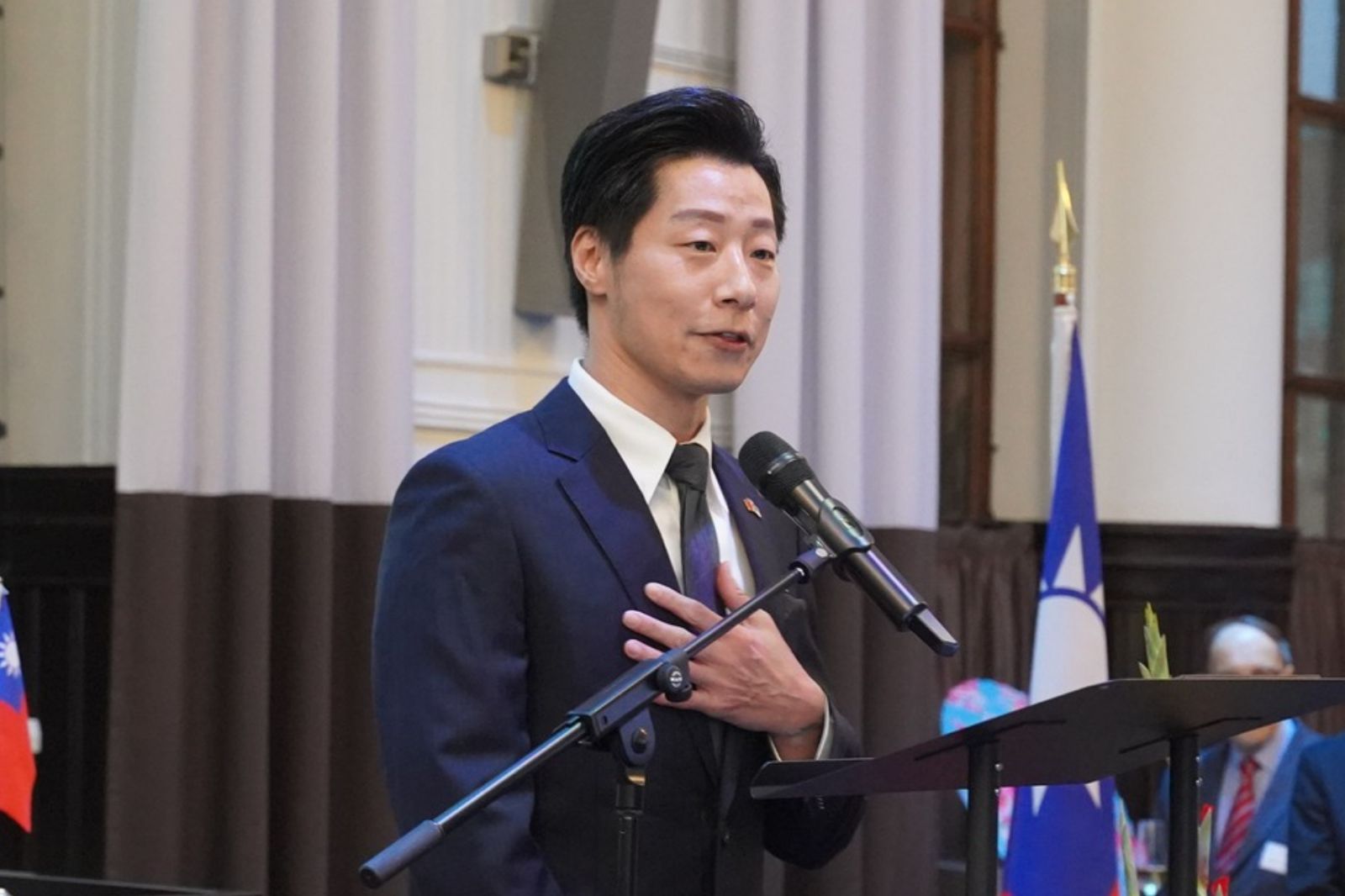 登芬蘭主流媒體!林昶佐:台灣不苟且求生、願成民主夥伴後盾