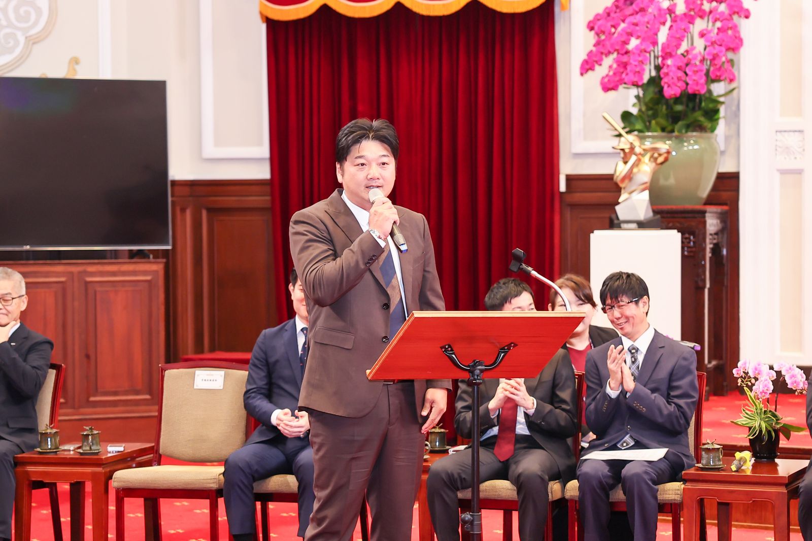 古久保健二沒出席!賴清德接見未見冠軍教頭 兩人致詞皆感謝