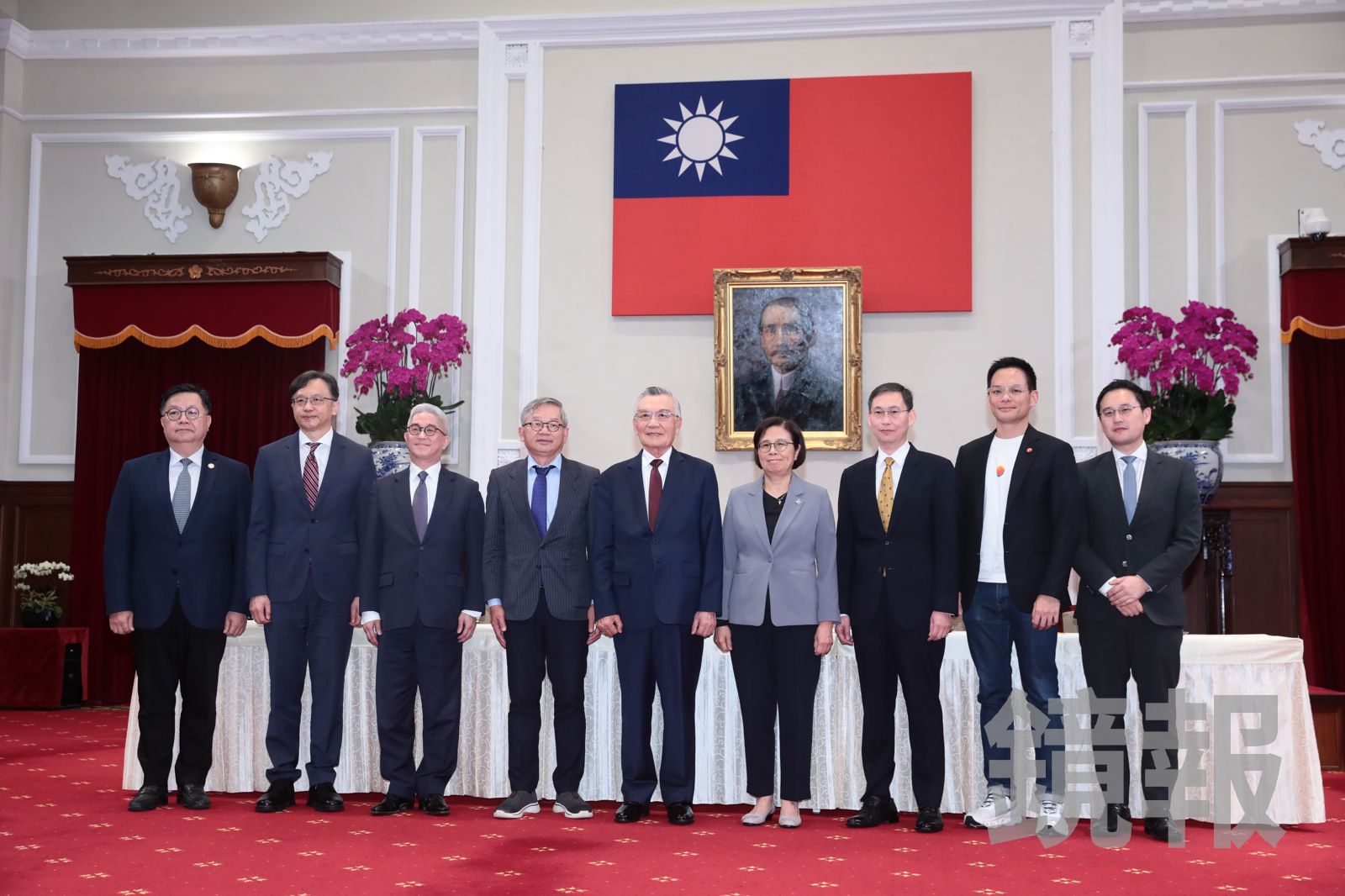 APEC慶州峰會日前圓滿落幕，領袖代表林信義等人今現身總統府向外界說明。（圖／林煒凱攝）