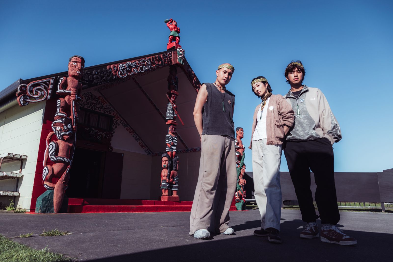 桂綸鎂哭到停不下來!《出去一下》深入160年前血淚戰壕 揭祕紐西蘭「120名老弱婦孺」慘劇