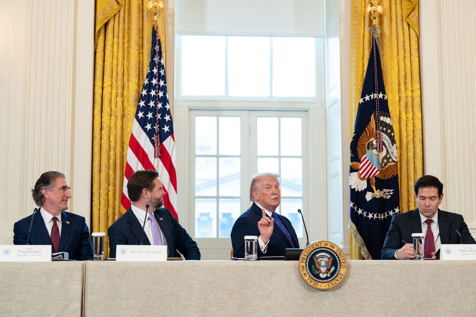 2025到2026　從迷惘到危險的年代