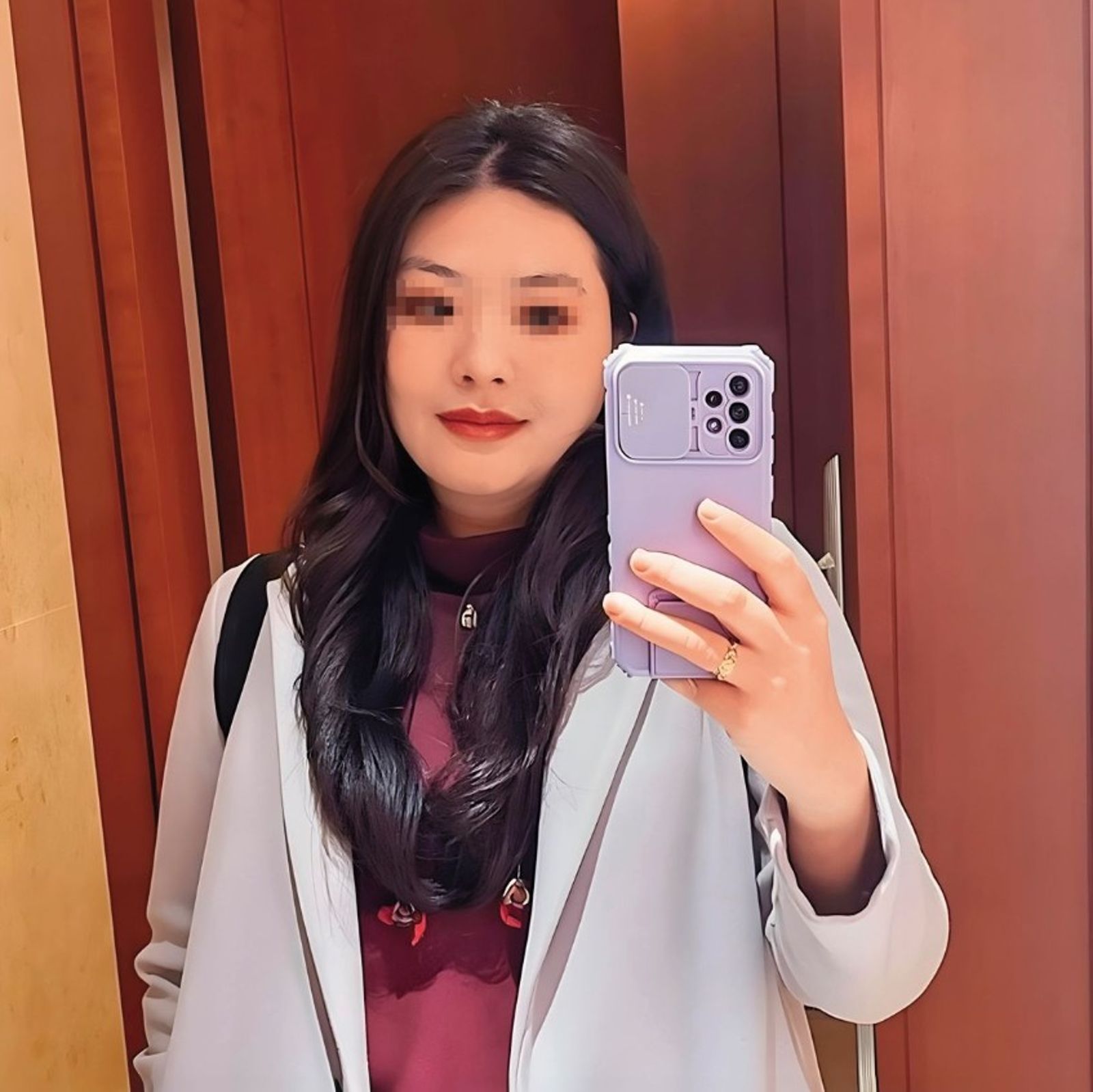 井雲蓉與李姓男子被控假結婚,涉犯登載不實罪。翻攝井雲蓉臉書