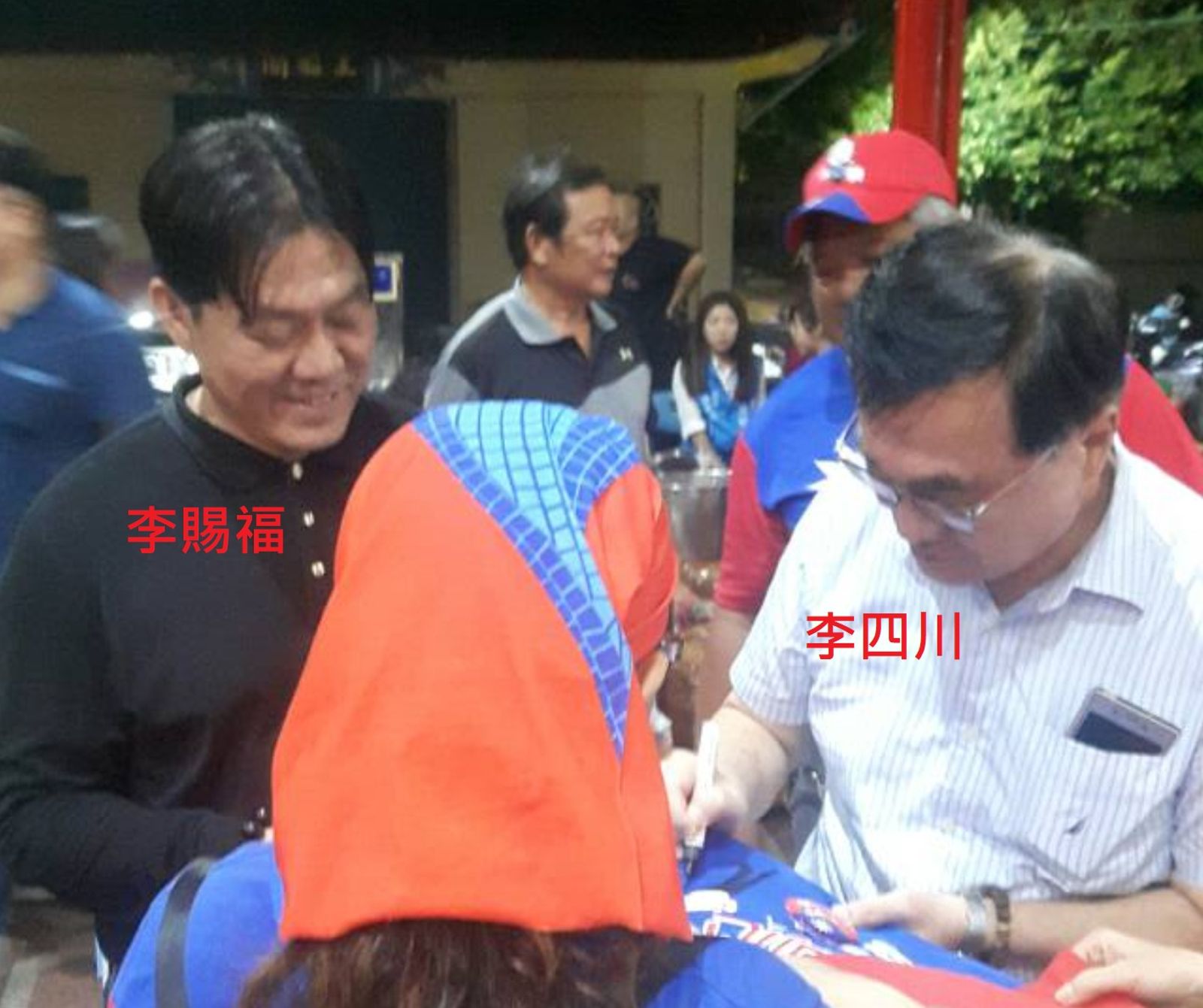 痛批李四川弟弟是環保惡霸　四叉貓質疑：憑什麼跟韓國瑜同桌吃飯？