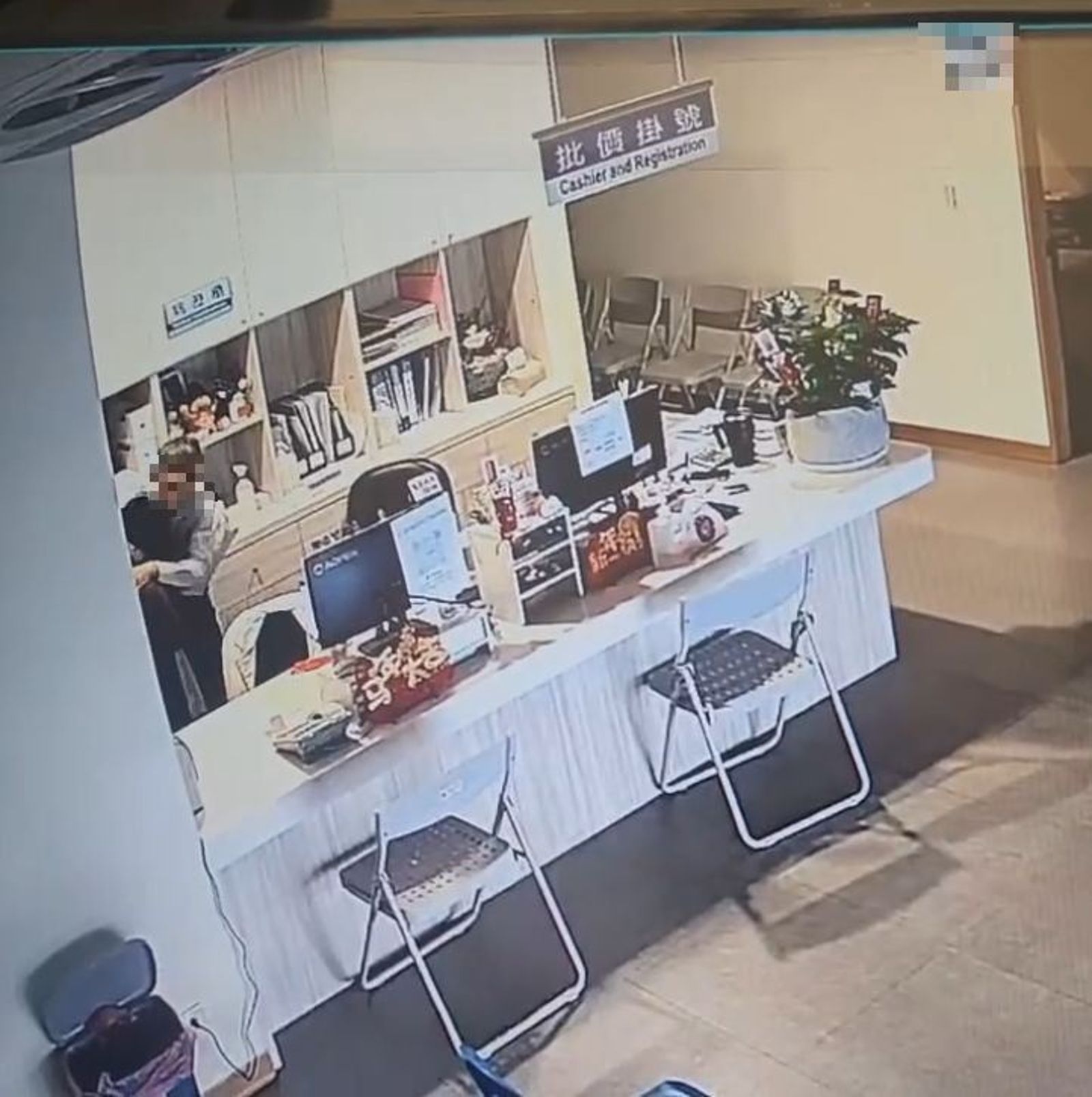 名醫「強抱女員工」伸鹹豬手畫面瘋傳　院方回應了：3月初就掌握